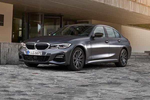 BMW 3 Serisi